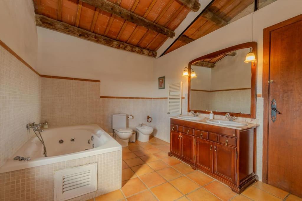 Masia Can Castellar Sant Iscle De Vallalta Dış mekan fotoğraf